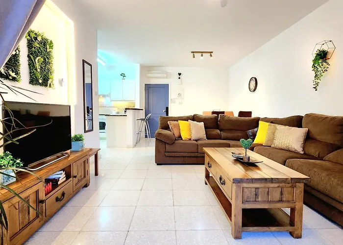 Css Comfy Smart Superior By King's Palace Daire Pafos