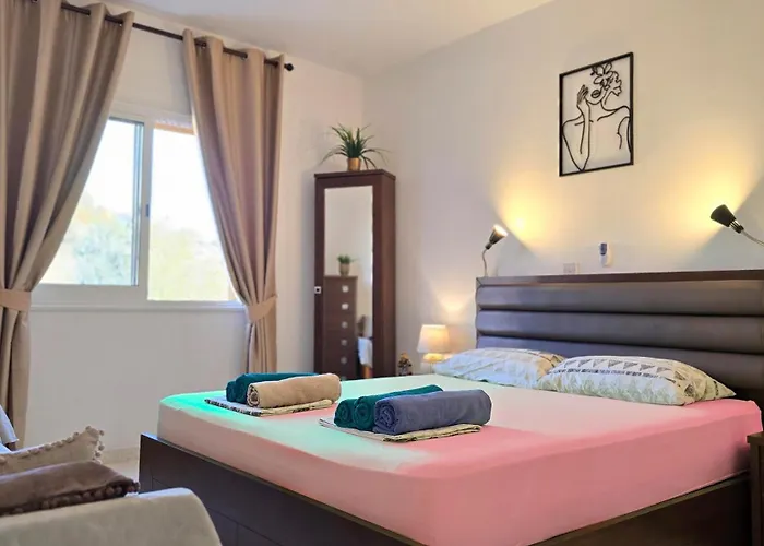 Css Comfy Smart Superior By King's Palace Daire *